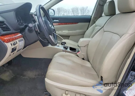 2011 Subaru Outback 3.6R Limited из США, поврежденный, VIN 4S4BRDLC0B2432571